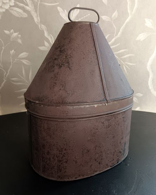 ANTIQUE TOLEWARE TIN MILITARY HAT BOX - ADDITIONAL PHOTO 2