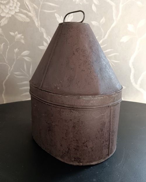 ANTIQUE TOLEWARE TIN MILITARY HAT BOX - ADDITIONAL PHOTO 3