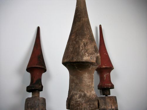 A RARE TRIO OF FRENCH CHTEAU SPIRE FINIALS LATE 18TH CENTURY - ADDITIONAL PHOTO 2
