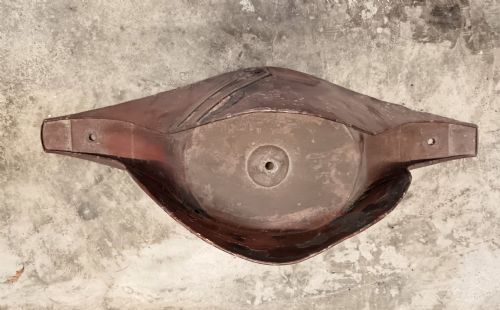 EXTREMELY RARE 19TH CENTURY TOLEWARE BICORN HATMILITARY TRADE SIGN - ADDITIONAL PHOTO 6