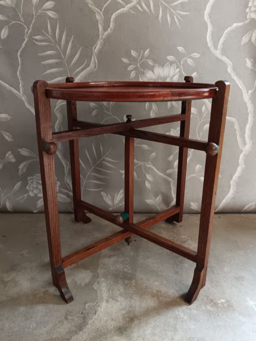 ANTIQUE OAK REVERTABLE FOLDING CARD COFFEE TABLE - ADDITIONAL PHOTO 9