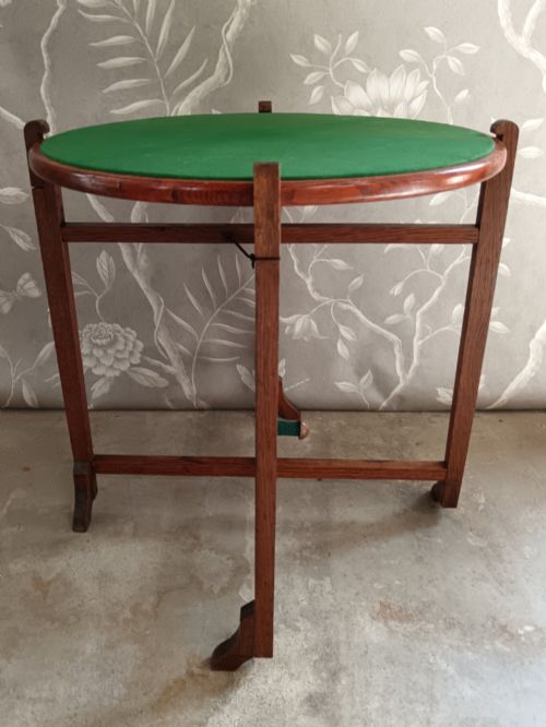 ANTIQUE OAK REVERTABLE FOLDING CARD COFFEE TABLE - ADDITIONAL PHOTO 10