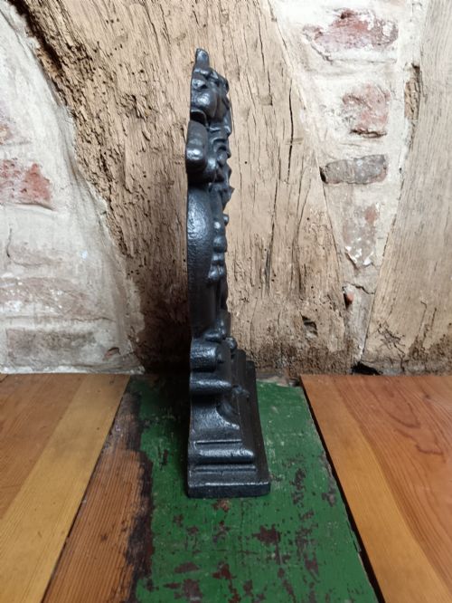 ANTIQUE VICTORIAN CAST IRON LION RAMPANT DOORSTOP C1880 - ADDITIONAL PHOTO 5