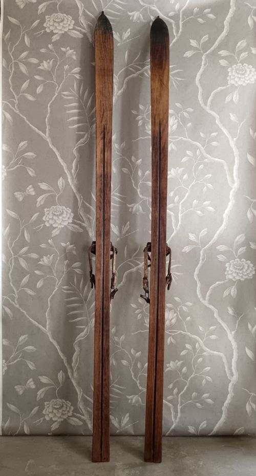 RARE 7'8 TURNOFTHECENTURY NORWEGIAN WOODEN SKIS BAMBOO POLES BY LH HAGEN CO CHRISTIANIA CIRCA 19001920 - ADDITIONAL PHOTO 2