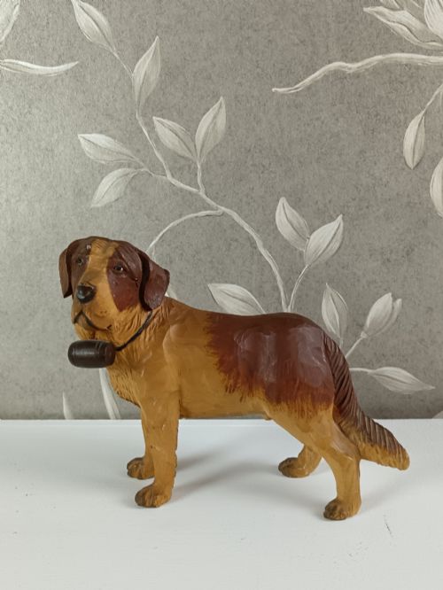 WOODEN SCULPTURE OF SAINT BERNARD RESCUE DOG