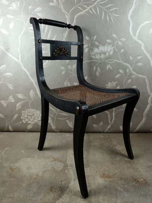 FINE REGENCY EBONISED TRAFALGAR SABRE LEG SIDE CHAIR WITH ORIGINAL CANE SEAT C1815 - ADDITIONAL PHOTO 5