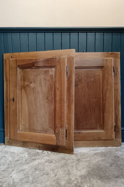 PAIR OF ANTIQUE 18TH19TH CENTURY ITALIAN WALNUT CUPBOARD DOORS FRAMES