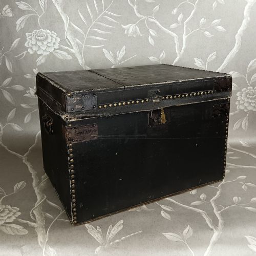 A Fine Coaching Travelling Trunk by Wm. Insall of Bristol