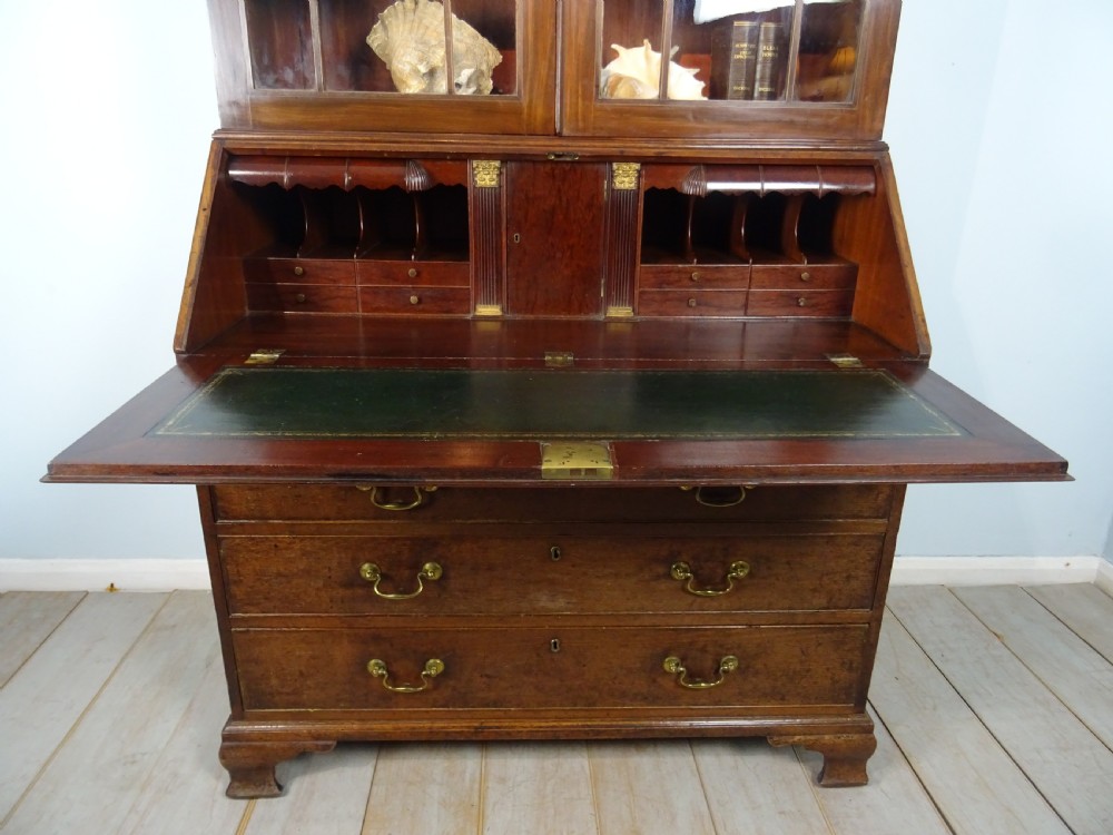 18th Century Georgian Mahogany Bureau Bookcase View XIV