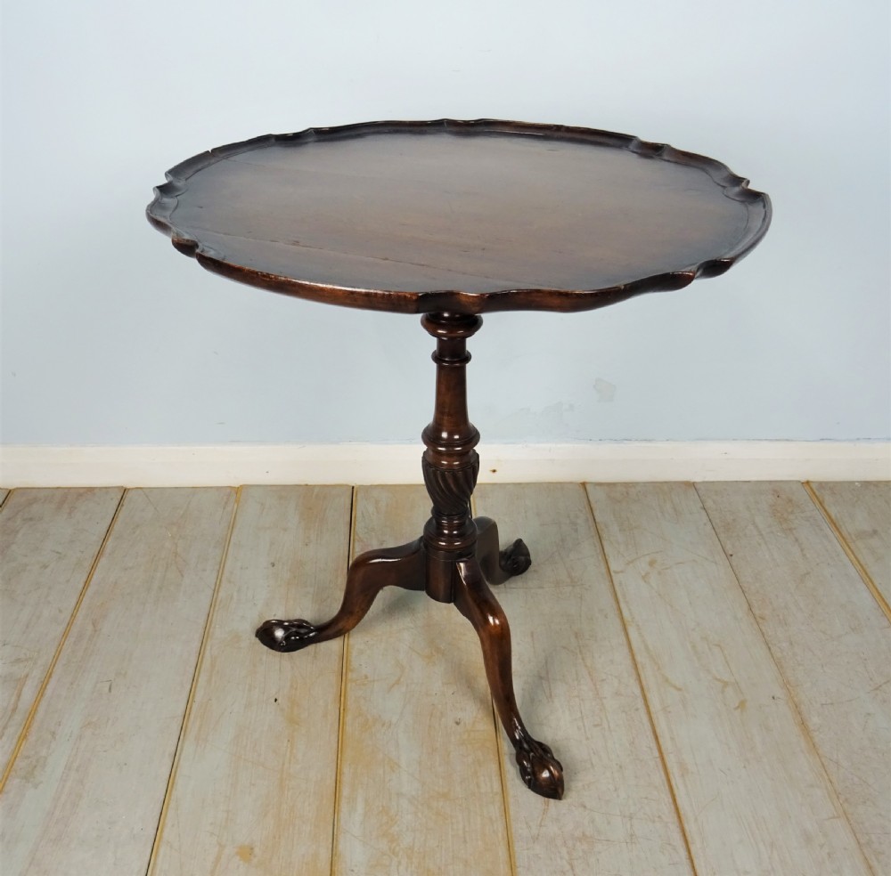 19th Century Mahogany Pie Crust Tilt Top Tripod Occasional Table