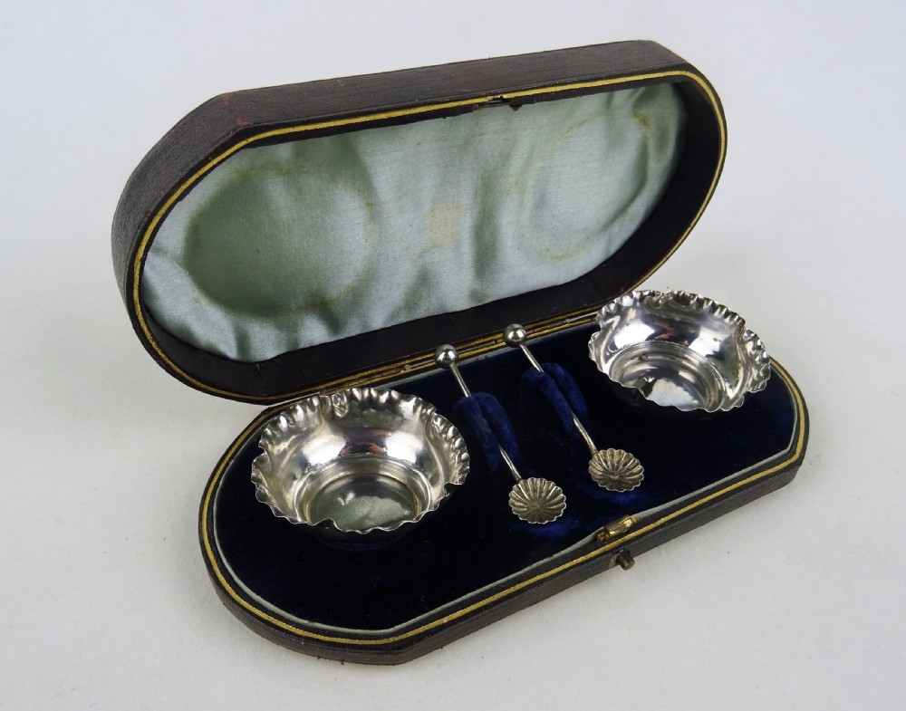 Cased Pair of Victorian Silver Salts and spoons View VI