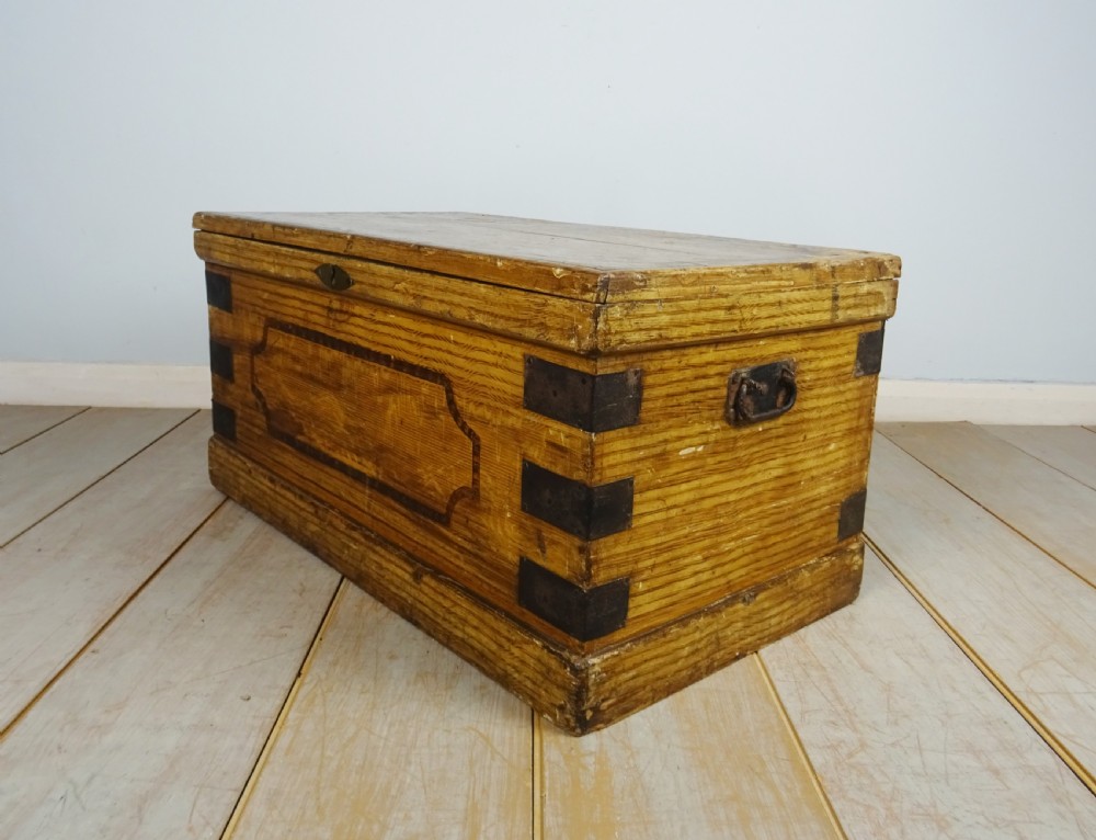 Original Victorian Hand Painted Travelling Trunk Chest View VI