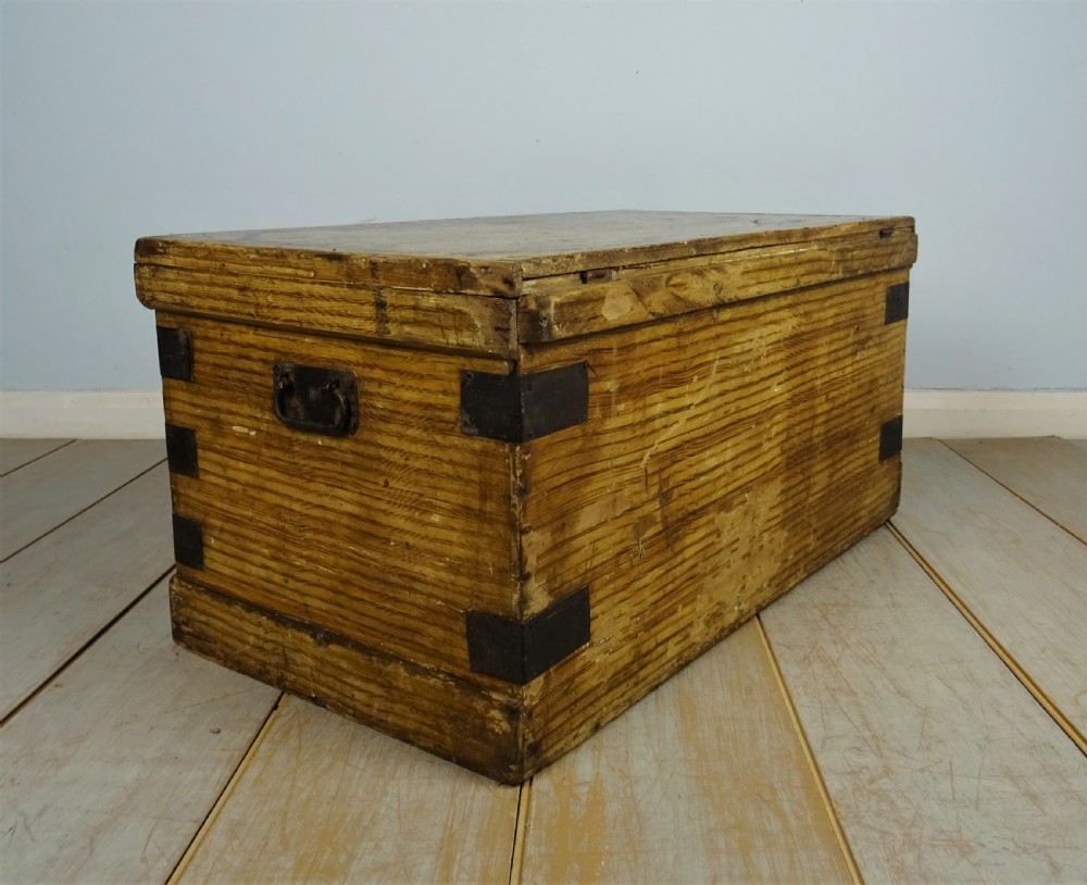 Original Victorian Hand Painted Travelling Trunk Chest View VIII