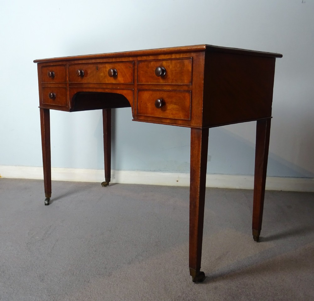 Antique Georgian Mahogany Desk