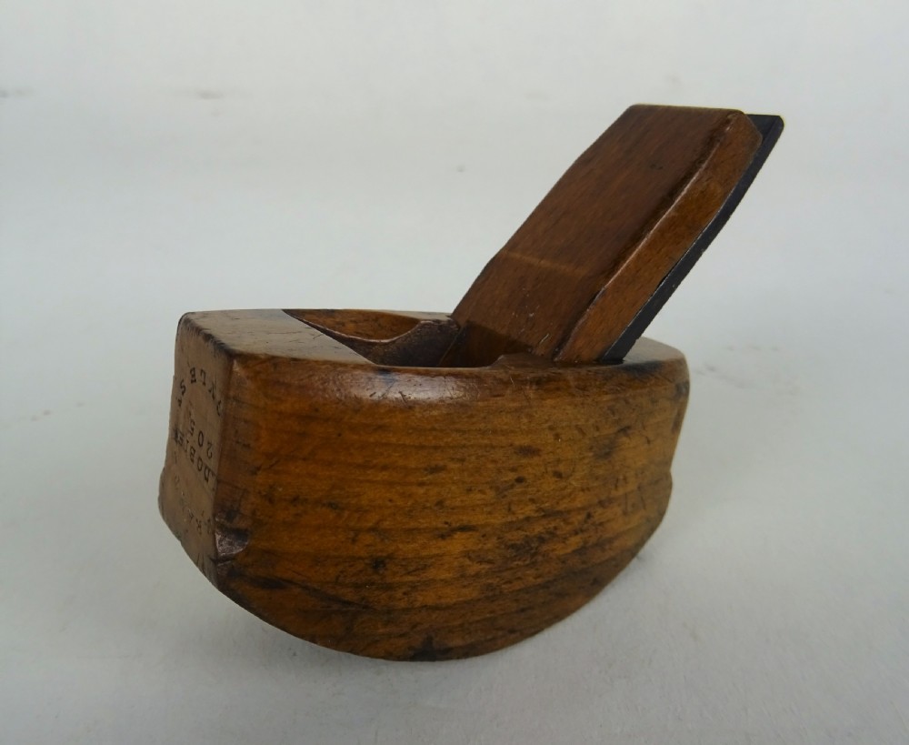 Victorian Violin Thumb Plane View II
