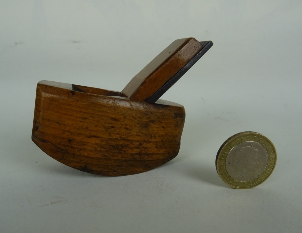 Victorian Violin Thumb Plane View VIII