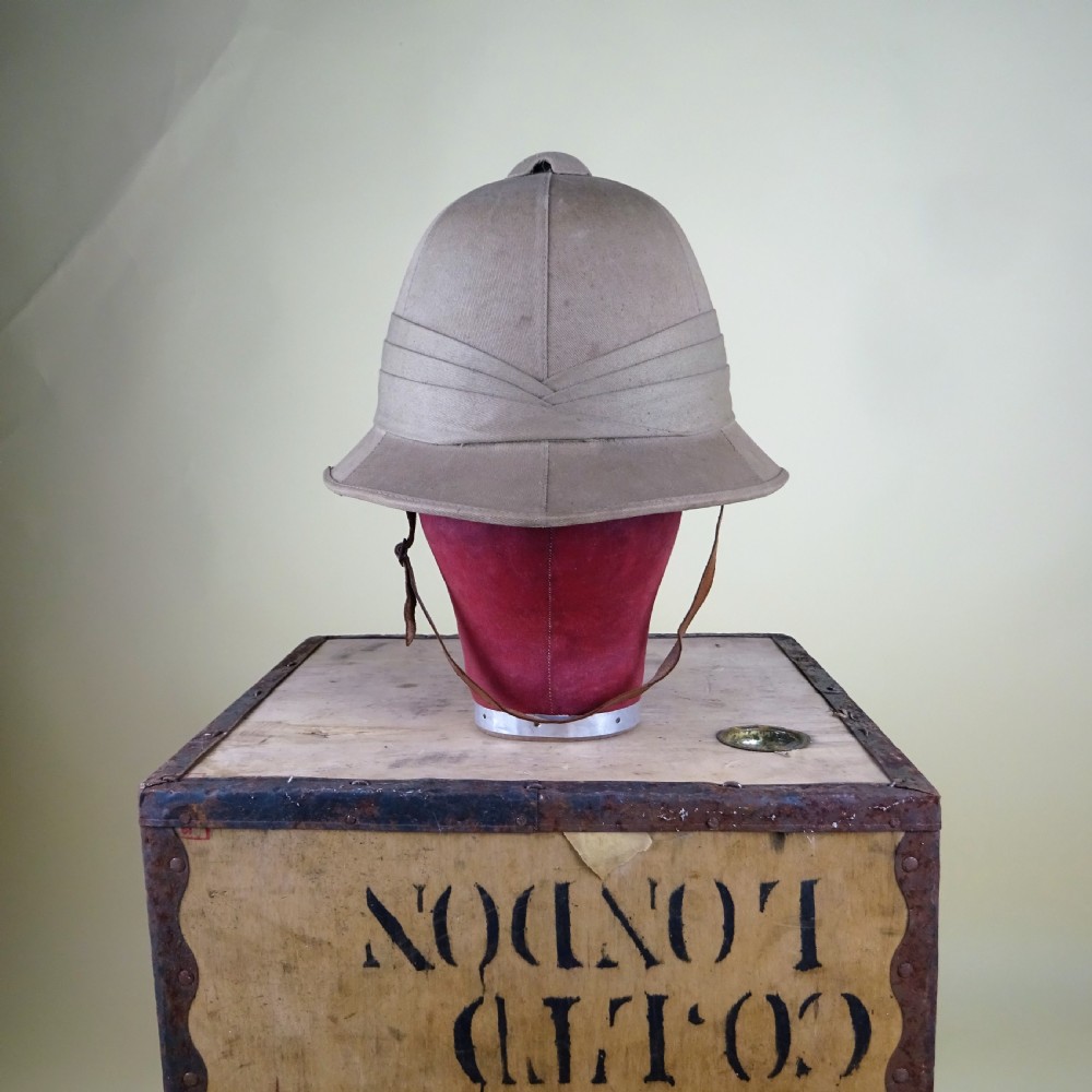 WW2 1942 Pith Helmet in Excellent Condition 
