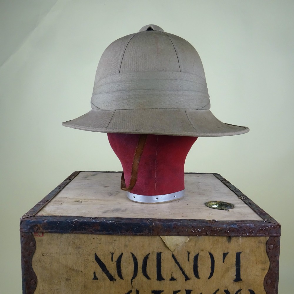 WW2 1942 Pith Helmet in Excellent Condition  View II