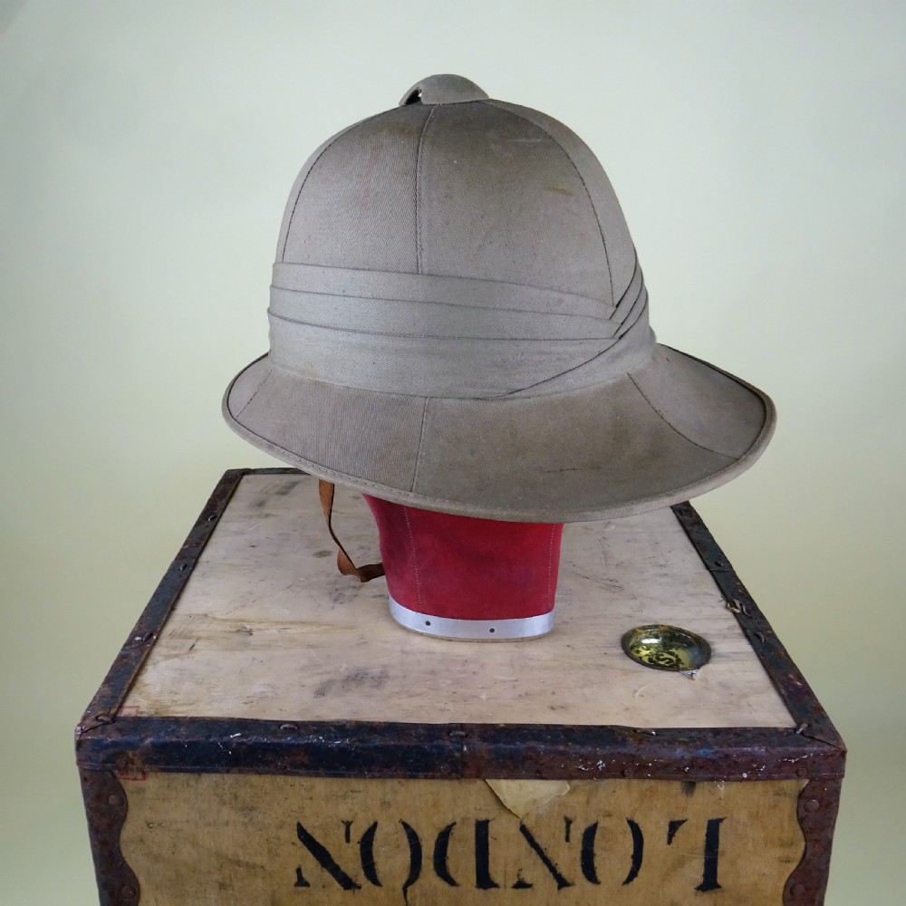 WW2 1942 Pith Helmet in Excellent Condition  View III