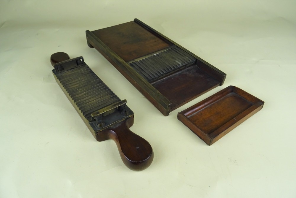 19th century Chemist's pill-making machine View II