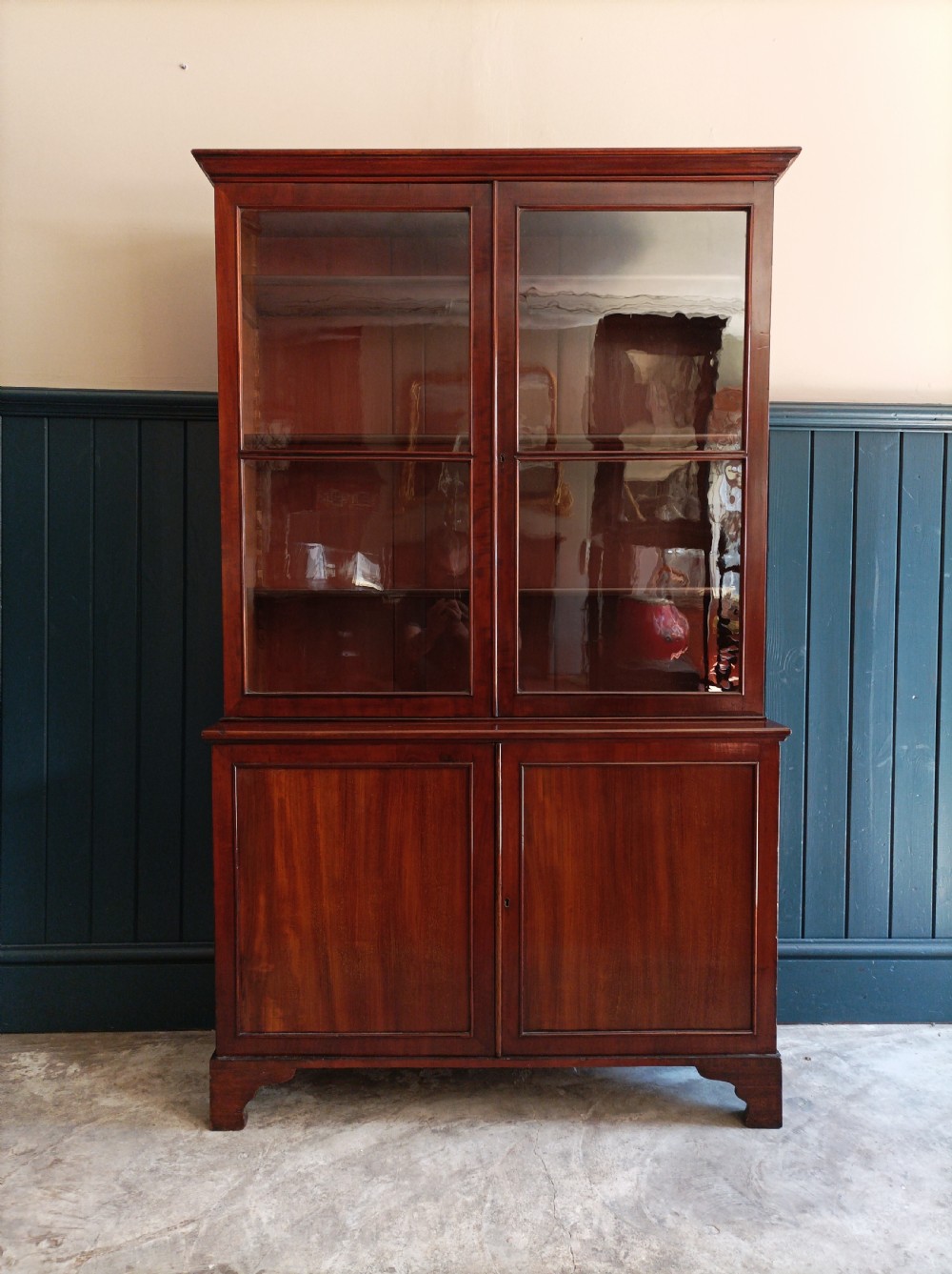 Small Proportions (156 cm H) Antique Display Cabinet Bookcase View V