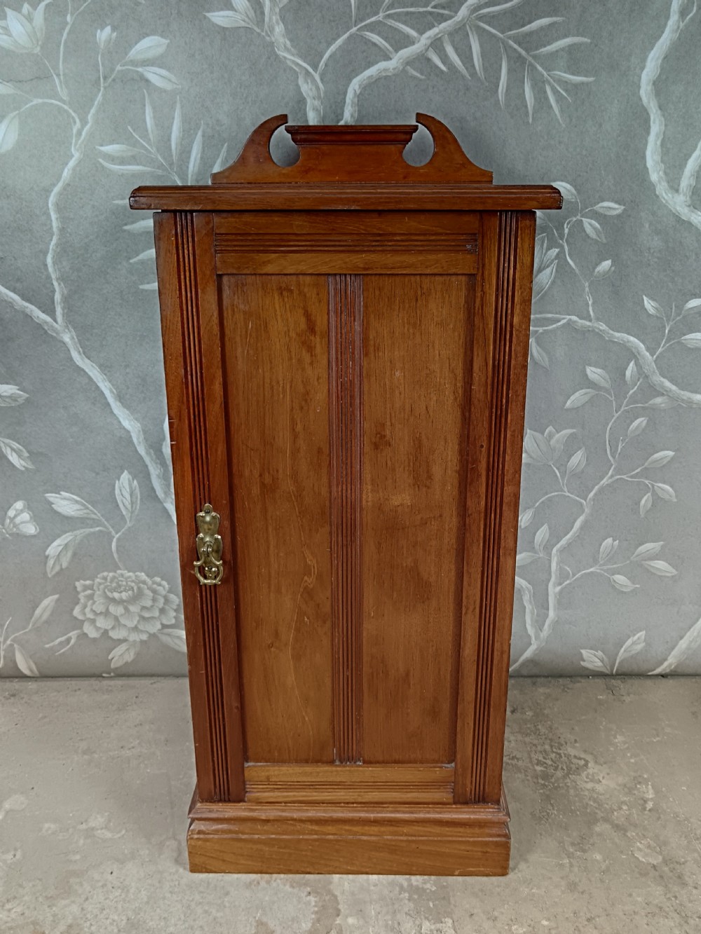 Edwardian Mahogany Pot Cupboard