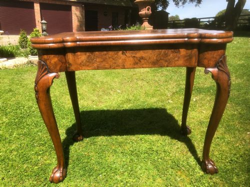 GEORGE II FIGURED WALNUT CARD TABLE - ADDITIONAL PHOTO 1