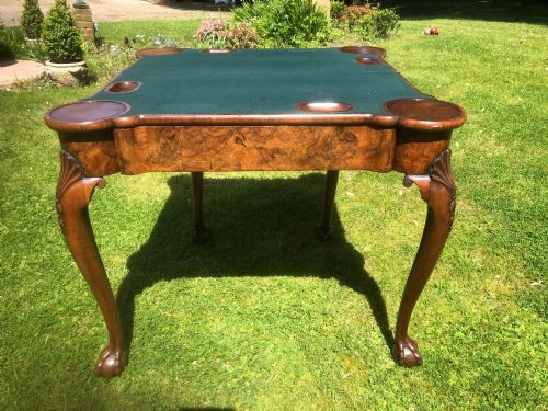 GEORGE II FIGURED WALNUT CARD TABLE - ADDITIONAL PHOTO 2