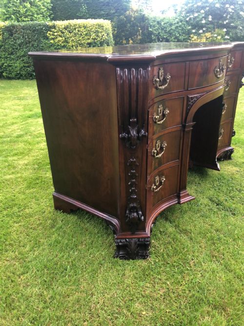 GEORGE II MAHOGANY DRESSING CHEST - ADDITIONAL PHOTO 2