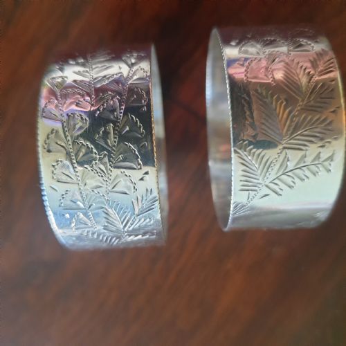 Pair Edwardian Silver Napkin Rings hallmarked Birmingham 1902