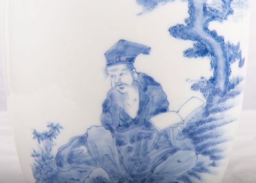 MEIJI PERIOD HIRADO BLUE AND WHITE VASE - ADDITIONAL PHOTO 2