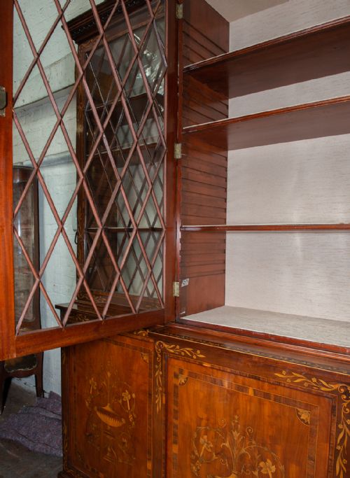 FINE GEORGIAN MAHOGANY INLAID LIBRARY BOOKCASE CIRCA 1800 - ADDITIONAL PHOTO 11