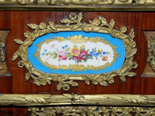 19TH CENTURY FRENCH SIDE CABINET - ADDITIONAL PHOTO 6