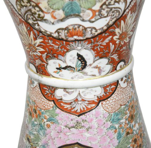 LARGE PAIR JAPANESE KUTANI VASES CIRCA 1900 54 - ADDITIONAL PHOTO 4