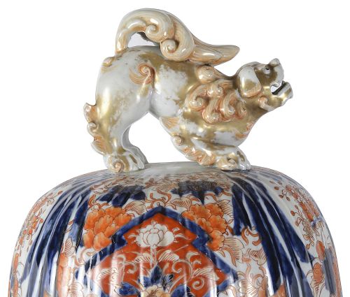 LARGE 19TH CENTURY JAPANESE IMARI VASE ON STAND 45 - ADDITIONAL PHOTO 1