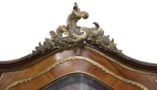 LOUIS XVI STYLE VERNI MARTIN VITRINE CIRCA 1890 - ADDITIONAL PHOTO 3