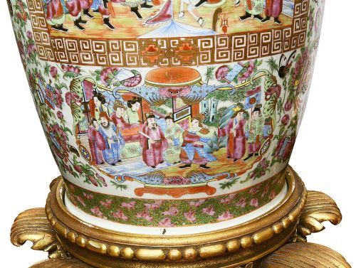 LARGE PAIR 19TH CENTURY ROSE MEDALLION VASES ON STANDS - ADDITIONAL PHOTO 4