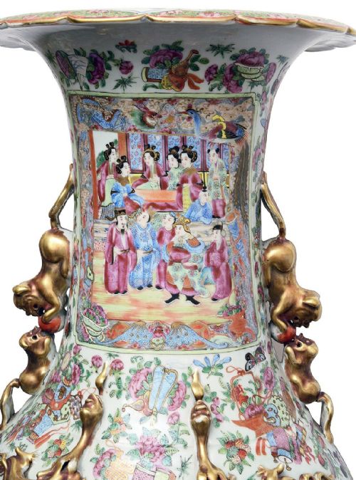 LARGE PAIR 19TH CENTURY ROSE MEDALLION VASES ON STANDS - ADDITIONAL PHOTO 8