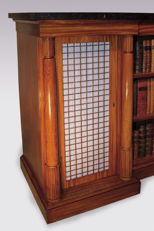 WILLIAM IV SATINWOOD BREAKFRONT CHIFFONIER - ADDITIONAL PHOTO 2