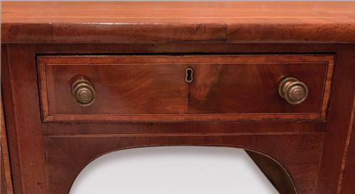 18TH CENTURY SHERATON MAHOGANY SIDEBOARD - ADDITIONAL PHOTO 4