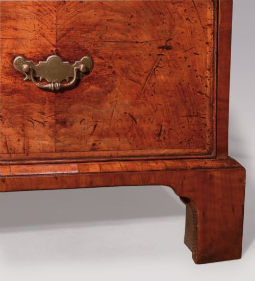 18TH CENTURY WALNUT TALLBOY - ADDITIONAL PHOTO 4