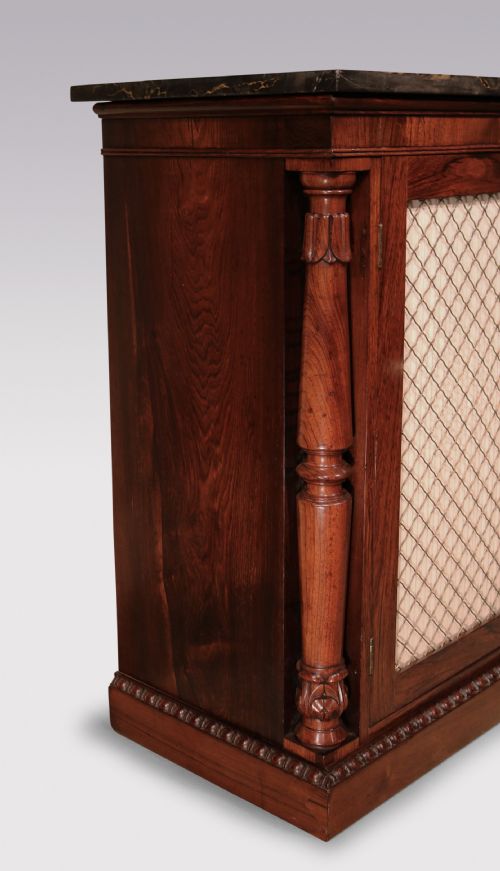 AN ANTIQUE WILLIAM IV PERIOD ROSEWOOD CHIFFONIER WITH A MARBLE TOP - ADDITIONAL PHOTO 2