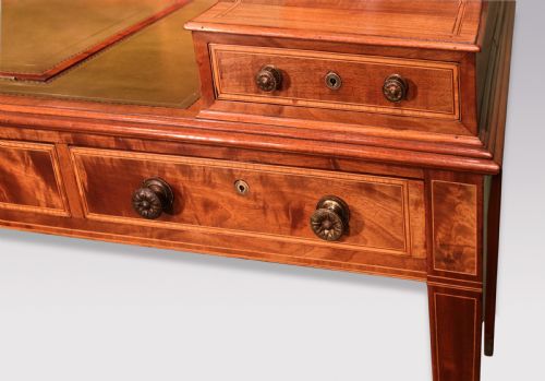 ANTIQUE GEORGE III PERIOD MAHOGANY CARLTON HOUSE WRITING DESK - ADDITIONAL PHOTO 13