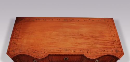 ANTIQUE LATE 19TH CENTURY SATINWOOD SERPENTINE HALL TABLE - ADDITIONAL PHOTO 2