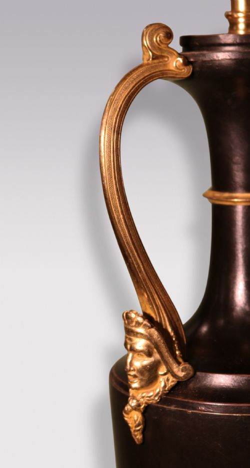 ANTIQUE PAIR OF MID 19TH CENTURY URN SHAPED BRONZE LAMPS - ADDITIONAL PHOTO 3