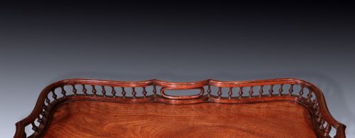 ANTIQUE CHIPPENDALE PERIOD MAHOGANY OCCASIONAL TABLE - ADDITIONAL PHOTO 3