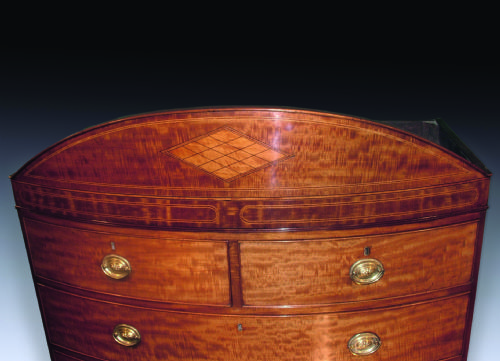 ANTIQUE GEORGE III PERIOD GOLDEN MAHOGANY BOW TALLBOY - ADDITIONAL PHOTO 1