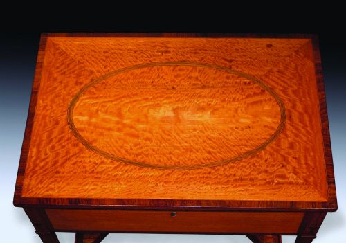 ANTIQUE SHERATON PERIOD SATINWOOD OCCASIONAL TABLE OR DRESSING TABLE - ADDITIONAL PHOTO 1