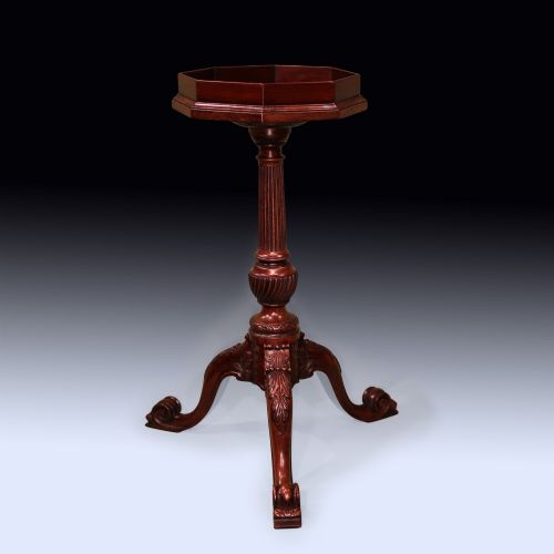 ANTIQUE CHIPPENDALE PERIOD CARVED MAHOGANY KETTLESTAND