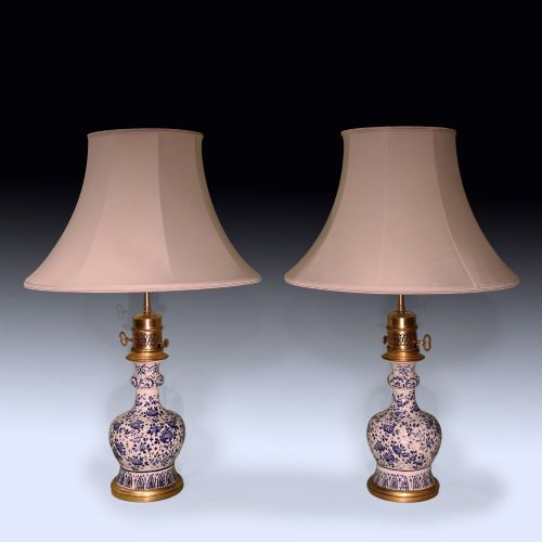 Antique Pair of Mid 19th Century Chinese Porcelain Lamps